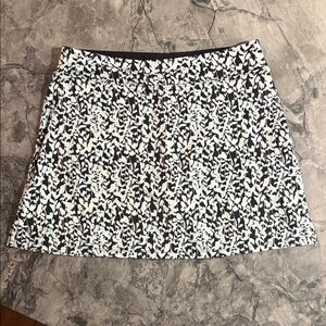 Tranquility by Colorado Everyday Stretch Skort, Black-cream-light blue Floral